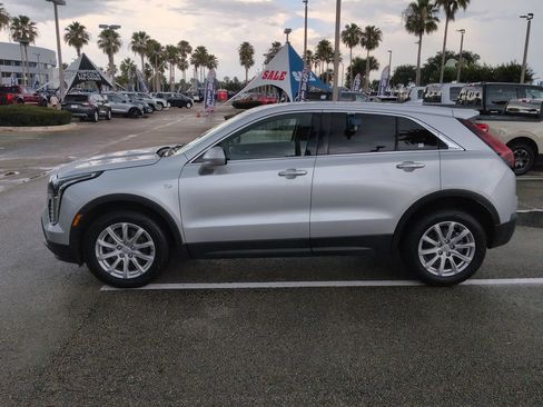 Used 2021 Cadillac XT4 Luxury FWD image 7