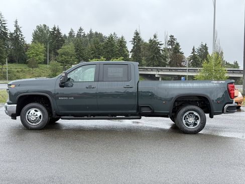 New 2026 Chevrolet Silverado 3500 LT w/ All Star Edition AWD/4WD image 2