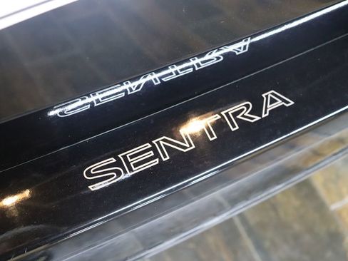 Used 2021 Nissan Sentra SV image 20