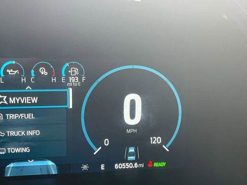 Used 2022 Ford F150 Lariat w/ Max Trailer Tow Package image 15