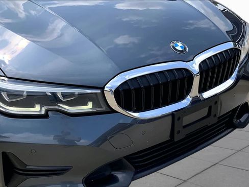 Used 2020 BMW 330i xDrive Sedan w/ Convenience Package AWD/4WD image 29