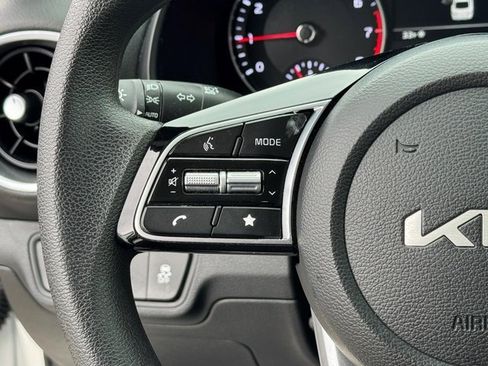 Used 2024 Kia Forte LXS w/ LXS Technology Package image 21