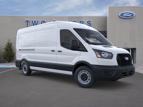 New 2026 Ford Transit 250 148 Medium Roof w/ Load Area Protection Package RWD image 7