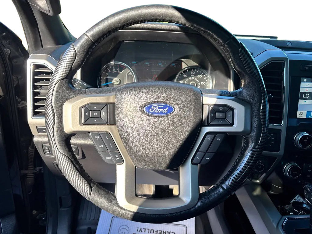 Used 2018 Ford F150 Lariat w/ Equipment Group 502A Luxury AWD/4WD image 15