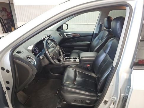 Used 2015 Nissan Pathfinder SL w/ Trailer Tow Package AWD/4WD image 9