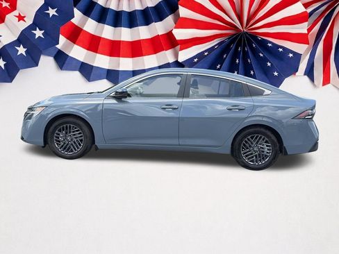 Certified 2026 Nissan Sentra SV w/ SV Convenience Package FWD image 2