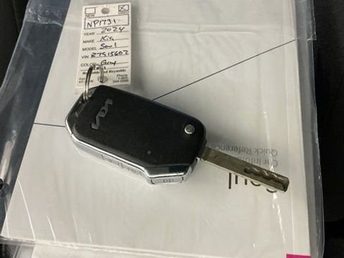 Used 2024 Kia Soul LX w/ Option Group 015 FWD image 20