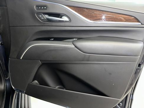 Certified 2023 Cadillac Escalade Sport Platinum w/ LPO, ONYX Package image 38