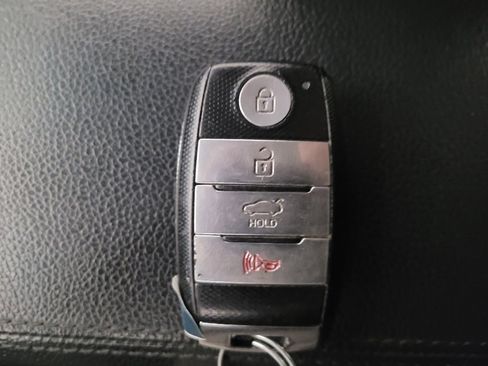 Used 2017 Kia Forte LX w/ Option Group 020 FWD image 32