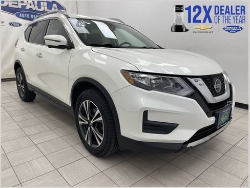 Used 2020 Nissan Rogue SV w/ Premium Package AWD/4WD image 1