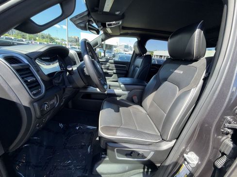 Used 2021 RAM 1500 Laramie AWD/4WD image 13