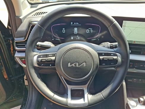 Used 2024 Kia Sportage EX AWD/4WD image 20