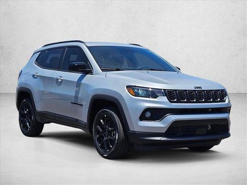 New 2026 Jeep Compass Latitude AWD/4WD image 7