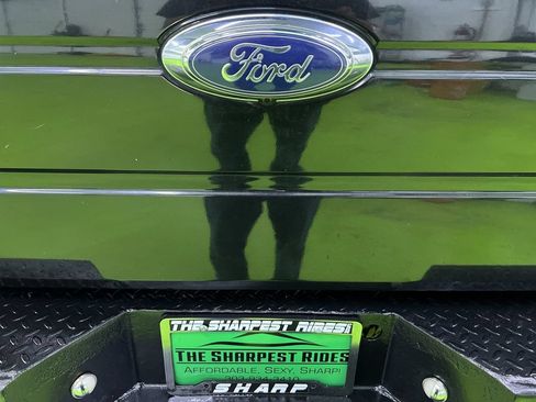 Used 2014 Ford F150 FX4 w/ Equipment Group 402A Luxury AWD/4WD image 12