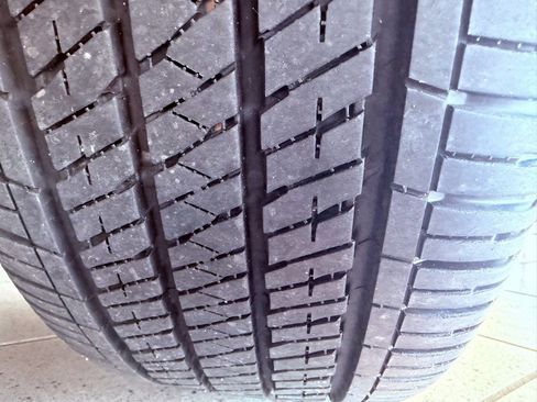 Certified 2025 Lexus UX 300h FWD w/ Cold Area Package image 17