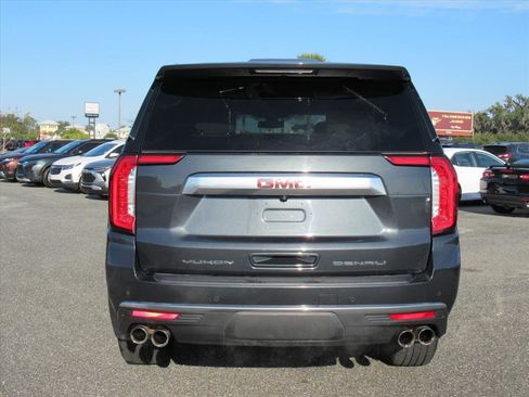 Used 2021 GMC Yukon Denali image 5