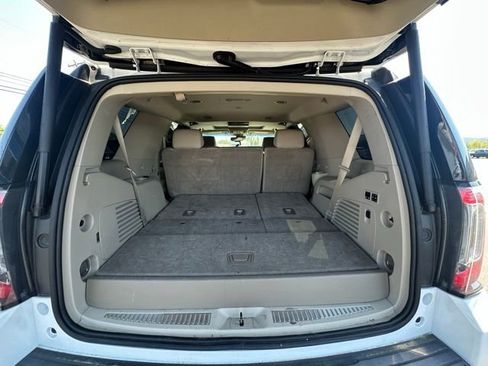 Used 2019 GMC Yukon Denali w/ Denali Ultimate Package image 6