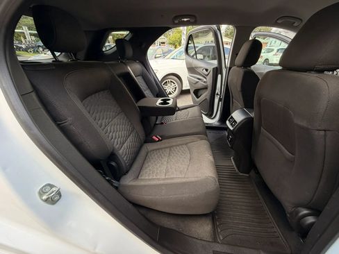 Used 2019 Chevrolet Equinox LT AWD/4WD image 12