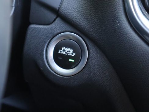 Used 2023 Chevrolet Equinox LT AWD/4WD image 29