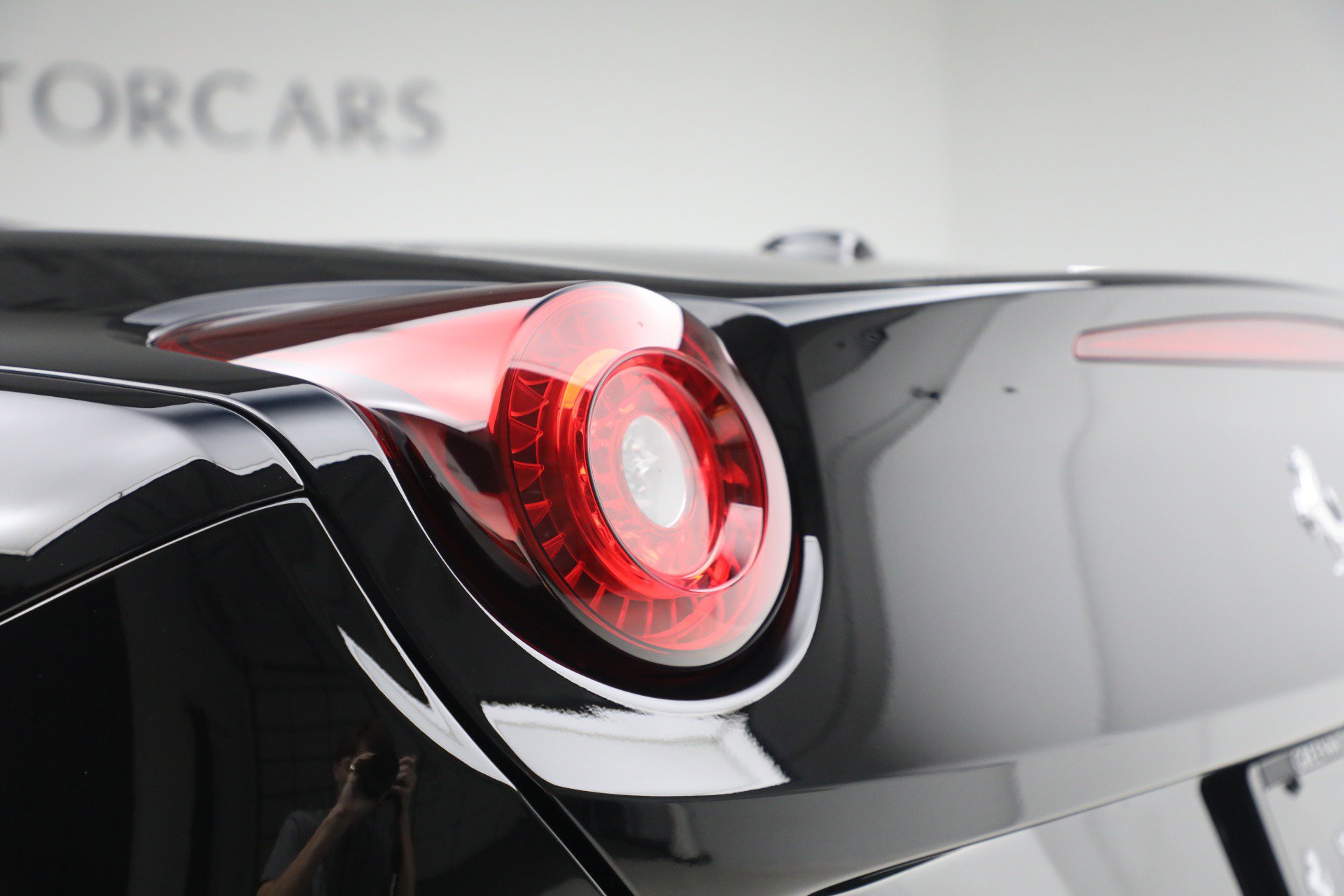 Certified 2016 Ferrari California T RWD image 32