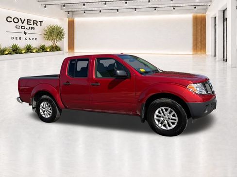 Used 2017 Nissan Frontier SV AWD/4WD image 16