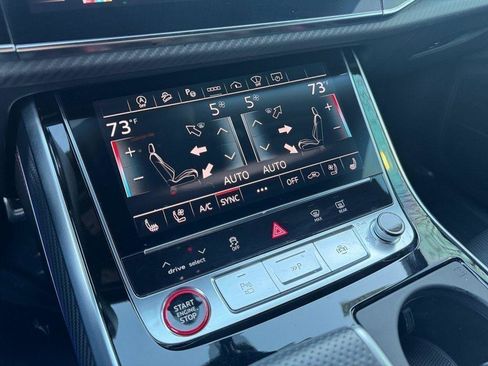 Certified 2025 Audi SQ7 Prestige w/ Prestige Package AWD/4WD image 25