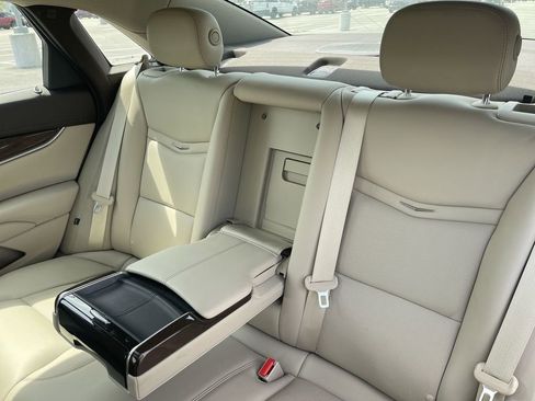 Used 2014 Cadillac XTS Luxury w/ Driver Awareness Package image 26