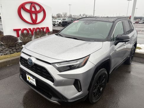 Used 2023 Toyota RAV4 XSE image 10