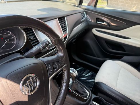 Used 2018 Buick Encore Preferred AWD/4WD image 23