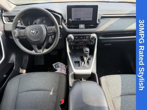 Used 2024 Toyota RAV4 XLE FWD image 13