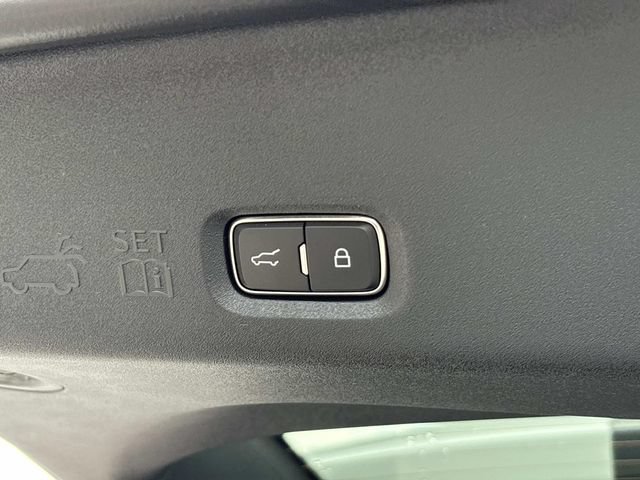 New 2027 Lincoln Navigator Black Label AWD/4WD image 13