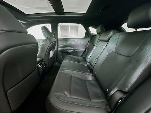 Used 2023 Lexus RX 350 image 28