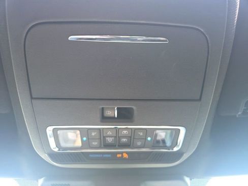 Certified 2023 Ford F150 Platinum w/ Equipment Group 701A High image 31