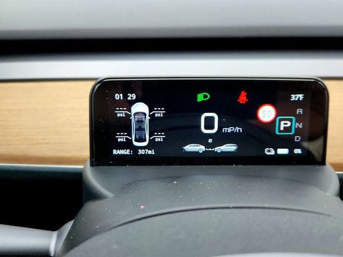 Used 2020 Tesla Model Y Long Range image 14