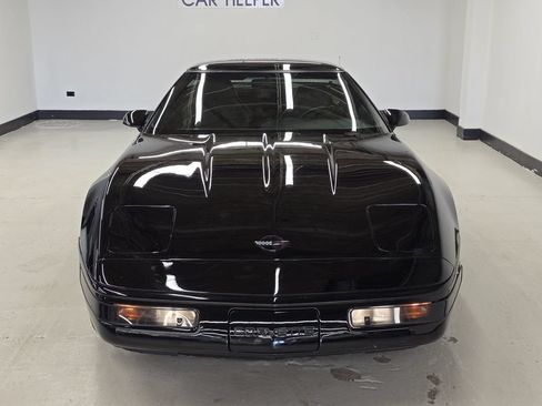 Used 1994 Chevrolet Corvette Coupe RWD image 2