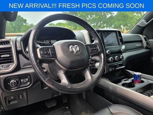 Used 2019 RAM 1500 Sport w/ Black Appearance Package AWD/4WD image 8