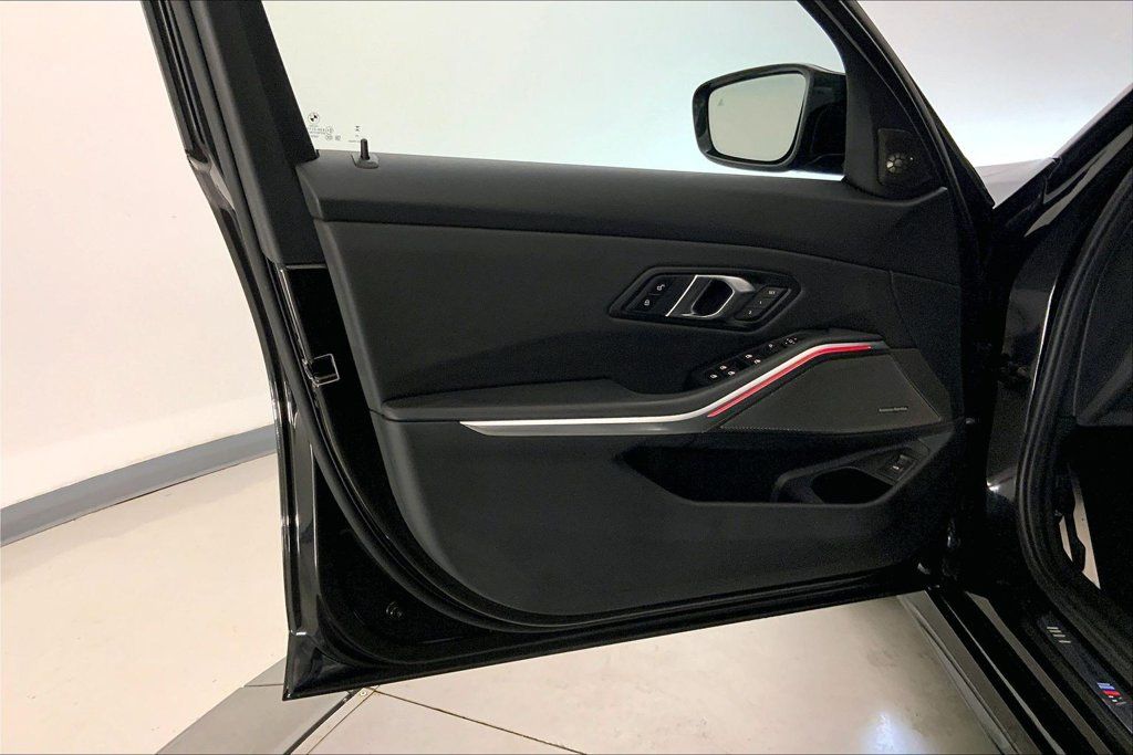 Certified 2025 BMW M340i xDrive AWD/4WD image 24