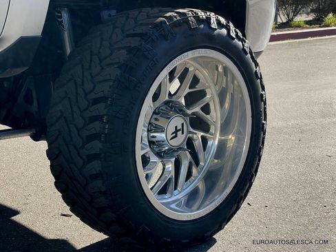 Used 2015 Chevrolet Silverado 2500 LT w/ Z71 Package, Off-Road image 8