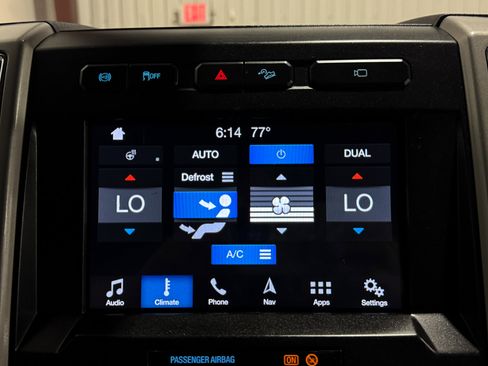 Used 2017 Ford F250 Lariat w/ Lariat Ultimate Package image 41