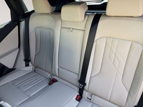 Certified 2025 BMW X3 xDrive30i w/ Convenience Package image 12