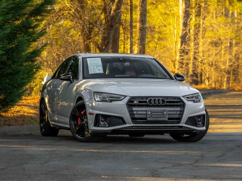 Used 2019 Audi S4 Premium Plus w/ Premium Plus Package image 1