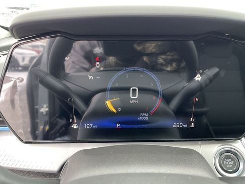 New 2026 Chevrolet Trax LT w/ Sunroof Package image 15