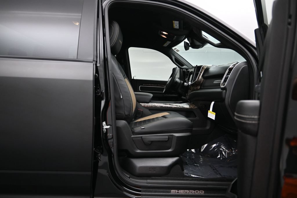 New 2026 RAM 2500 Big Horn AWD/4WD image 26