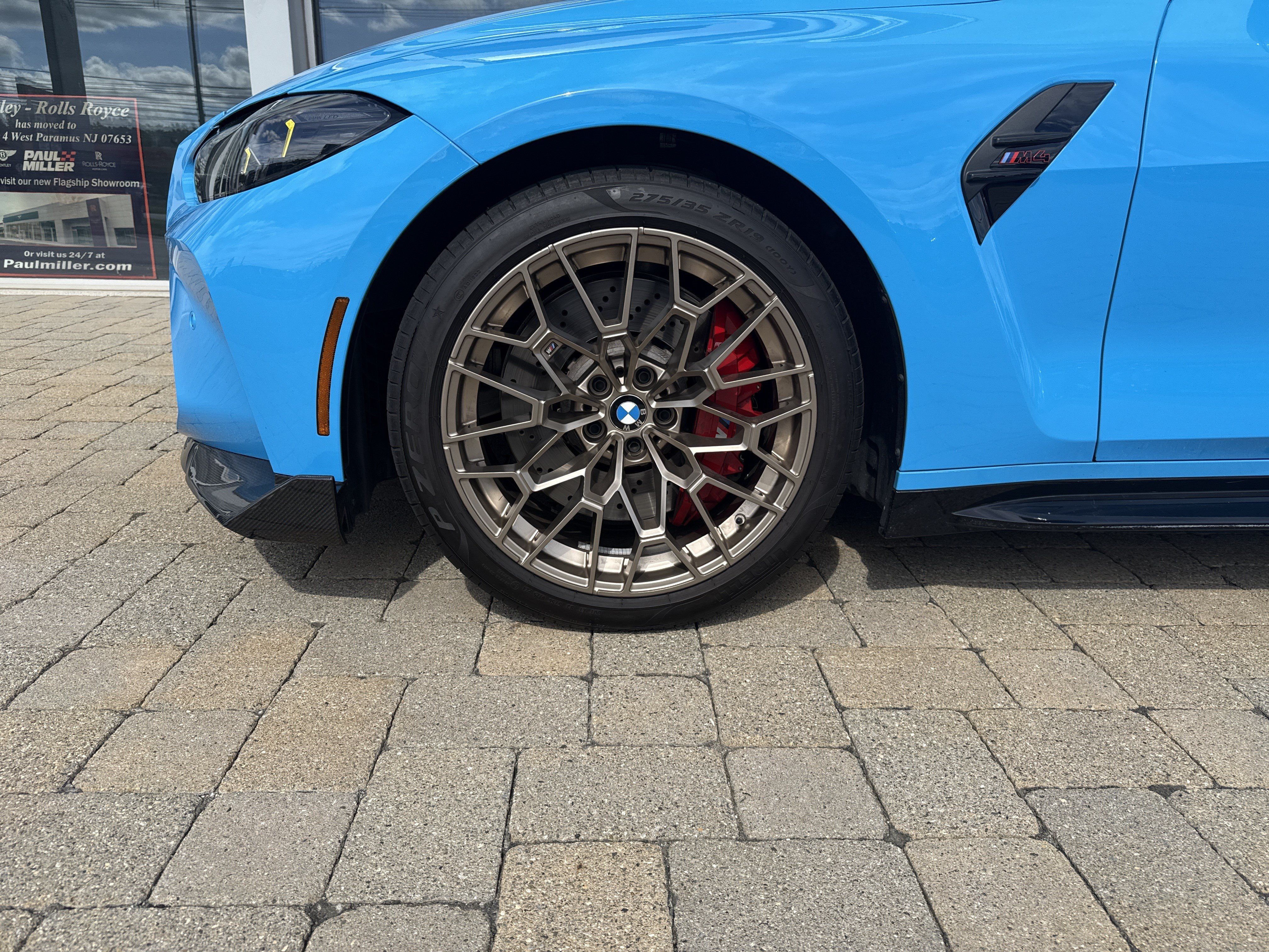 Used 2025 BMW M4 CS AWD/4WD image 5