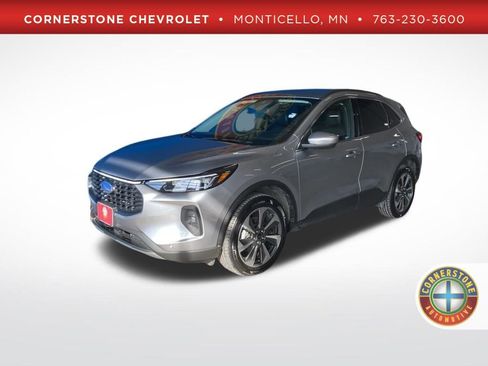 Used 2024 Ford Escape Platinum image 1