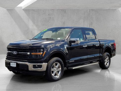 Used 2024 Ford F150 XLT w/ Equipment Group 302A MID image 8