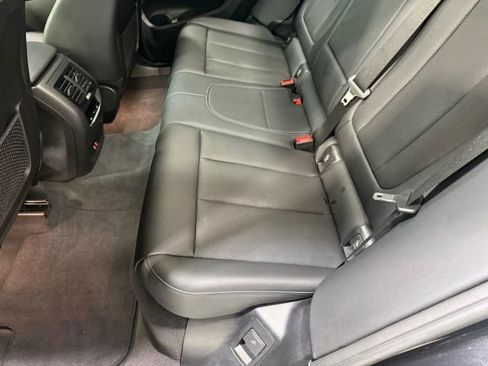 Used 2024 BMW X3 M40i w/ Premium Package image 27