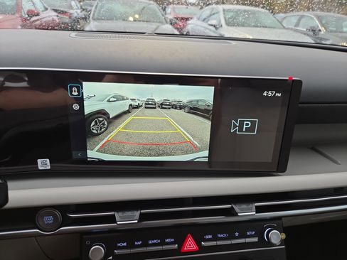 New 2026 Hyundai Tucson SE image 11