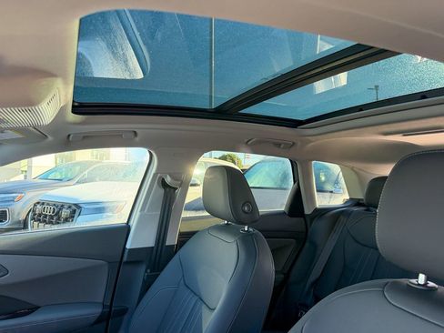 New 2026 Audi Q3 quattro 2.0T AWD/4WD image 23