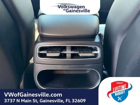 Used 2024 Genesis GV70 2.5T AWD/4WD image 11
